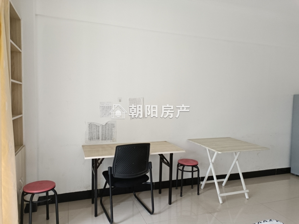 中央美域 52平 精装一室 配套齐全 800元/月