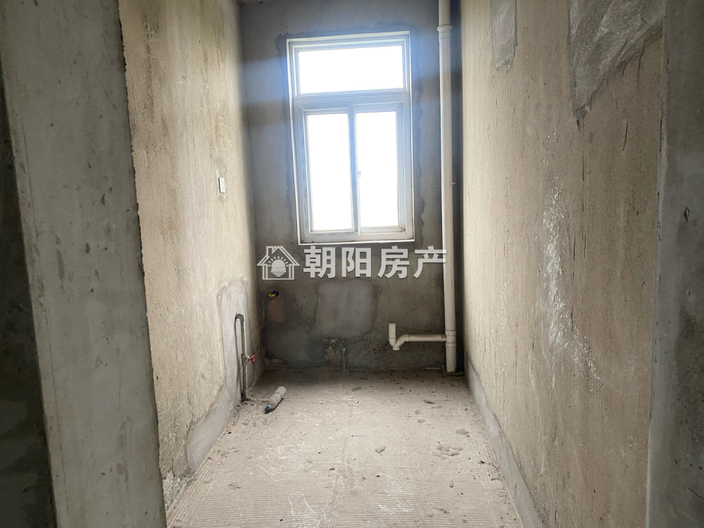 九龙岗建设村B区 80平 三室朝南 免税 低总价