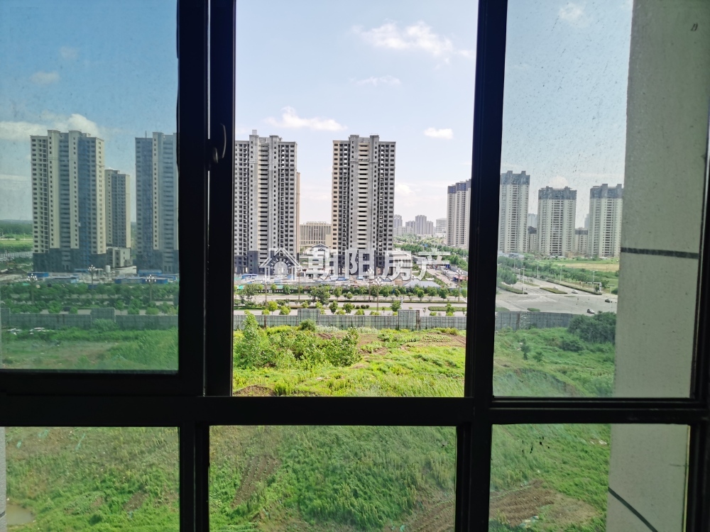 万茂华府 36平 朝南一室一厅 毛坯 随时看房