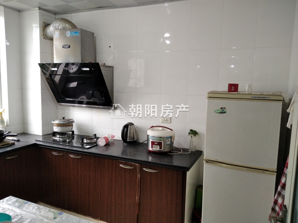 新淮小区 76平 南向两居 1503元/平 环境好配套齐全