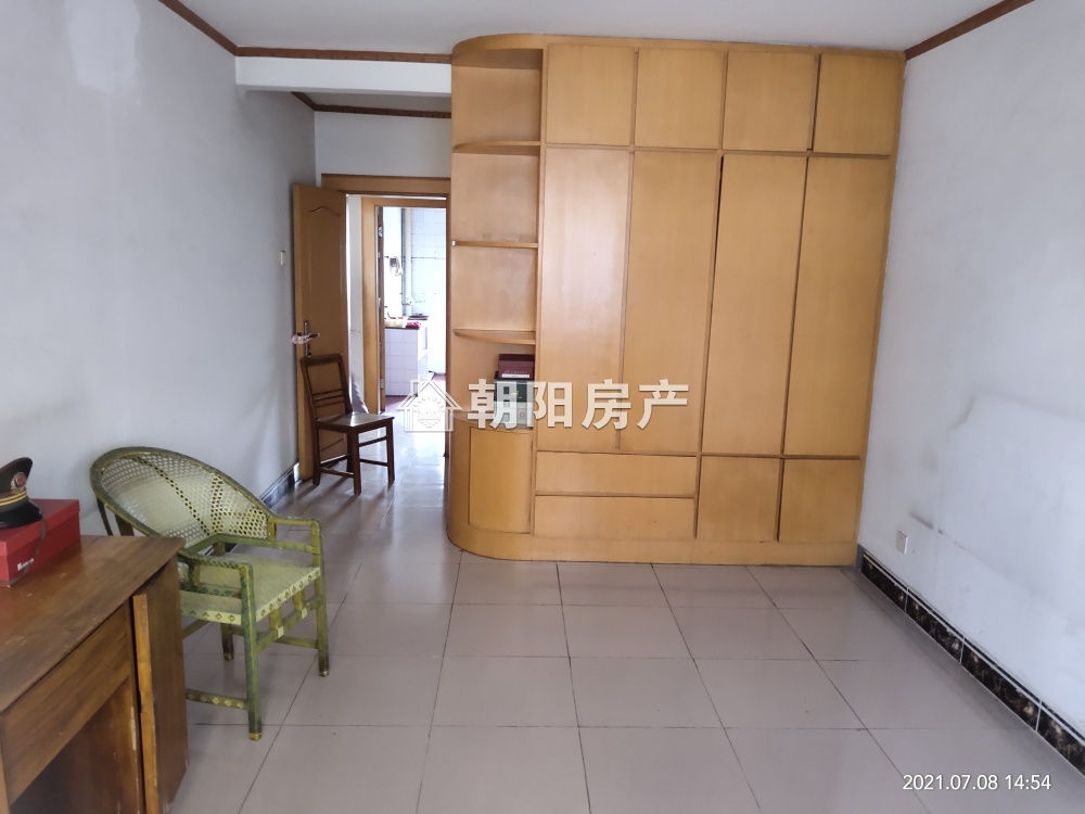 福乐街 81平 南向两室一厅 满两年 采光好 单价2456元
