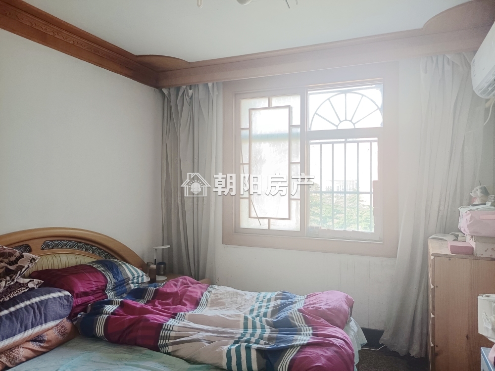 翡翠苑 70平 精装两室 东向采光 配套齐全