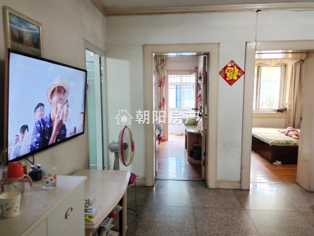 税务局家属楼 73平 朝南三居 满五唯一 学区房 交通便利
