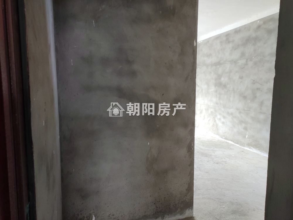 翰林名苑 135平 南向大三居 交通便利 采光好
