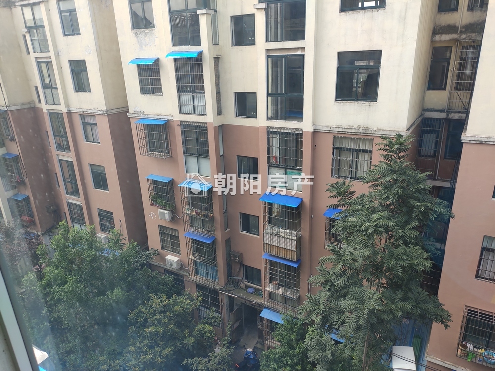 翰林名苑 135平 南向大三居 交通便利 采光好
