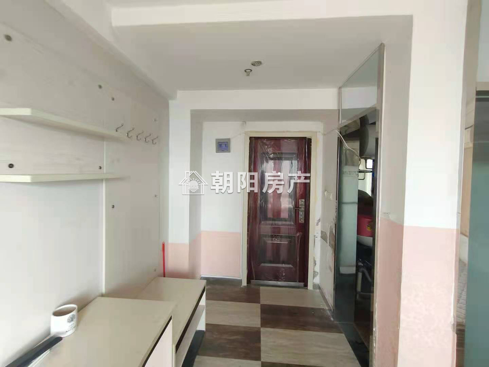 万佳酒店 29平 精装一室一厅 满两年 交通便利