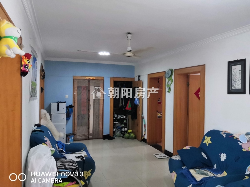 市场新村 90平 南向三室两厅 随时看房 购物便捷