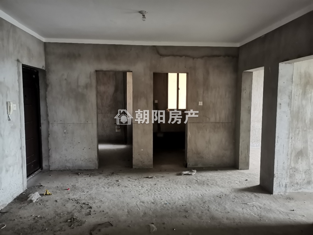 东华鑫城 93平 南向两室一卫 单价1709元 交通便利