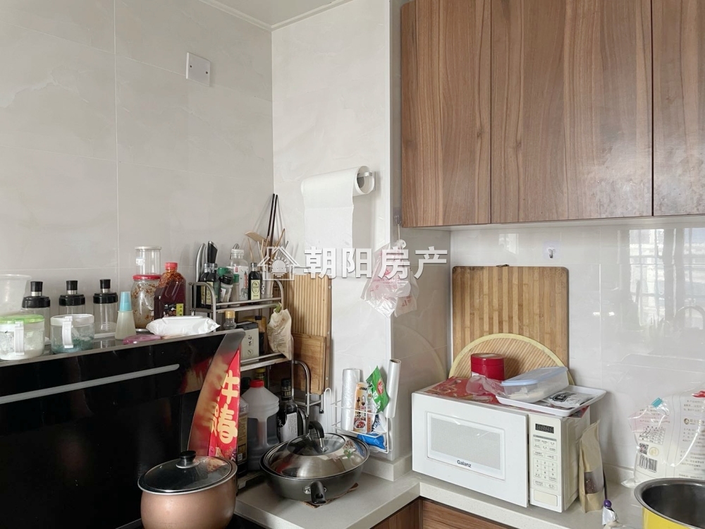 银鹭万树城 107平 南向精装三室 满两年 随时看房