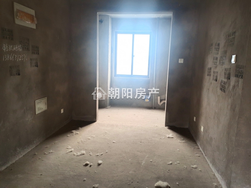 翰林锦城 102平 南向三居 交通便利 毛坯可自由设计