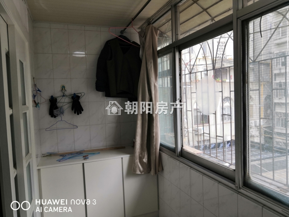东苑东村 85平 朝南精装两居 满两年 交通便利