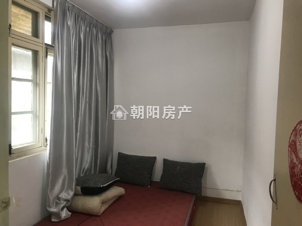 龙湖小区 57平 南向两室 学区房 2719元/平