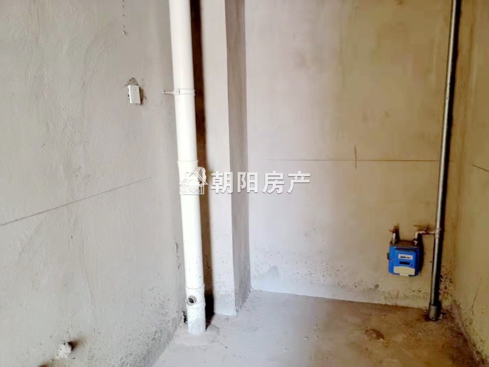 锦绣花园 82平 朝南两室 毛坯 单价1902元 随时看房