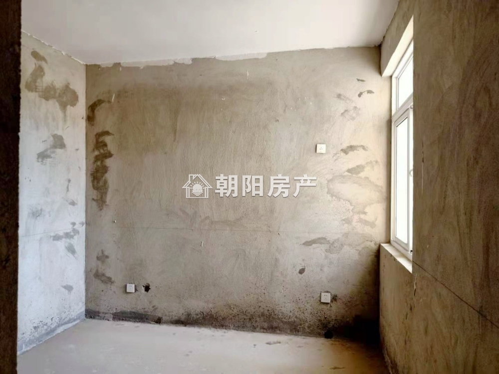 锦绣花园 82平 朝南两室 毛坯 单价1902元 随时看房