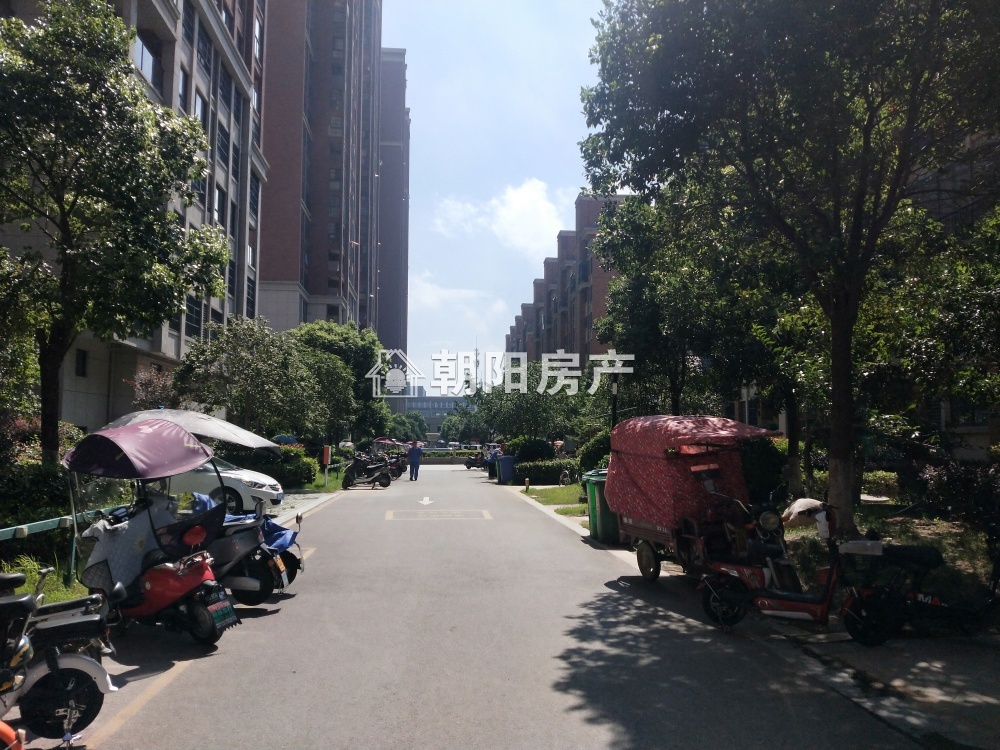 翰林首府 91平 南向三居 满两年 7103元/平