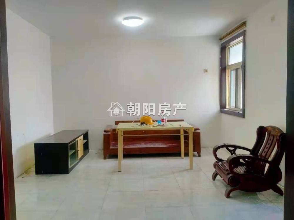 龙眼村 72平 南向两室 满两年 交通便利 学区房