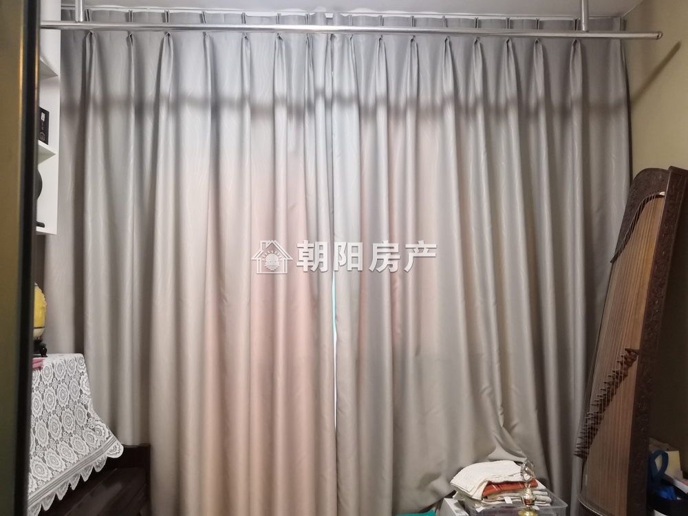 恒大绿洲 90平 南向精装两室 免税采光好