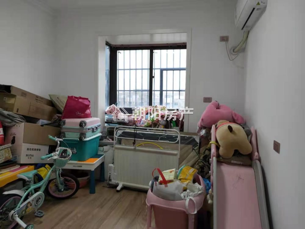 舜耕花都豪装三室两厅 出售基本未住居住适宜