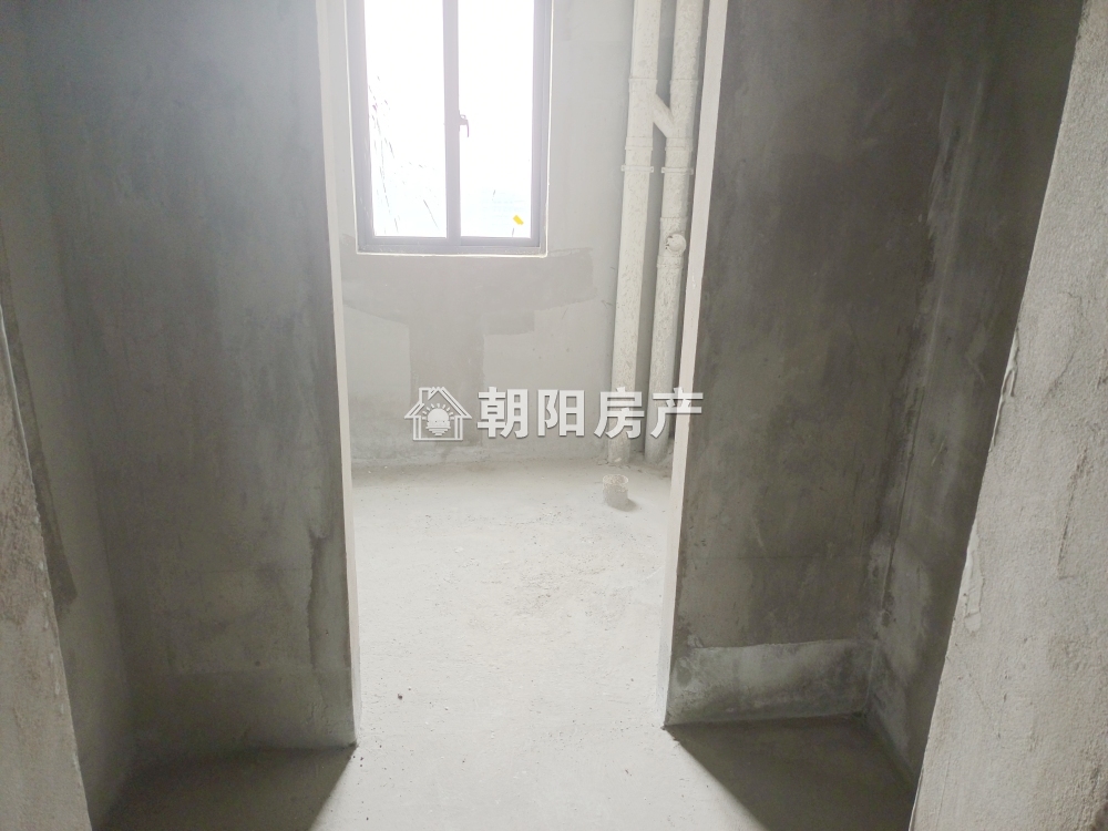 金地环球港 127平 南向三室 毛坯学区房 随时看房