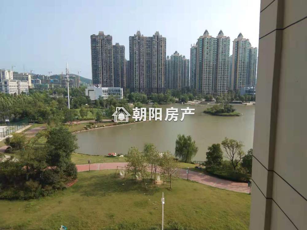 万茂华府 108平 朝南三居毛坯 学区房 采光好