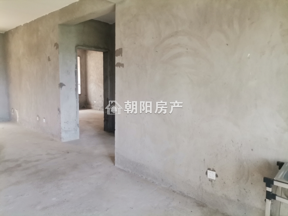 银杏苑 105平 南向三室两阳台 随时看房 环境好