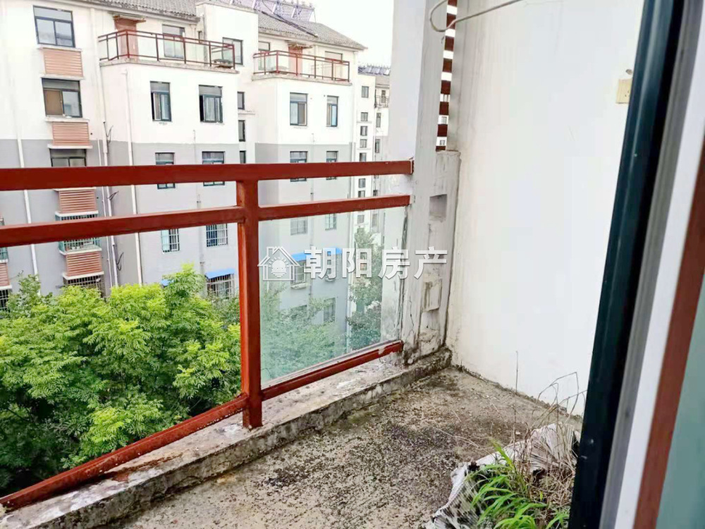 九龙岗建设村C区毛坯房对外急售