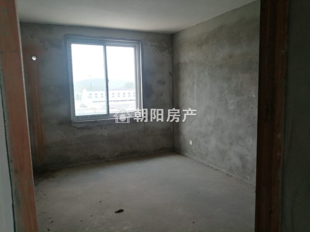九龙新村 157平 四室朝南毛坯 交通便利配套齐全