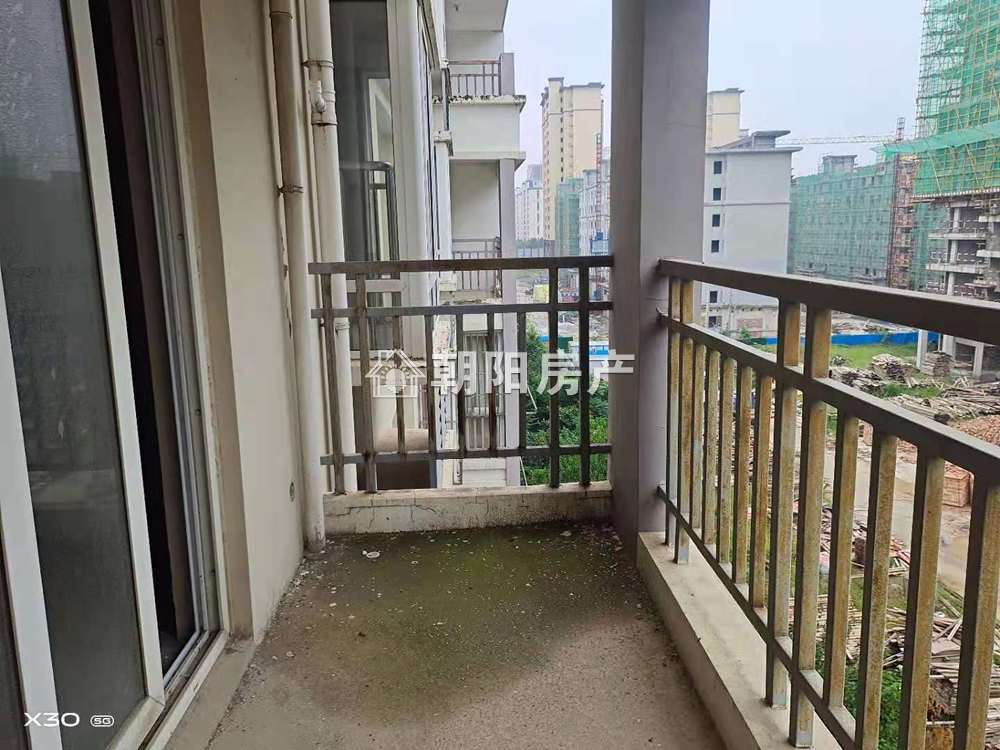 寿滨小区 107平 南向大三居 满五唯一 交通便利 学区房
