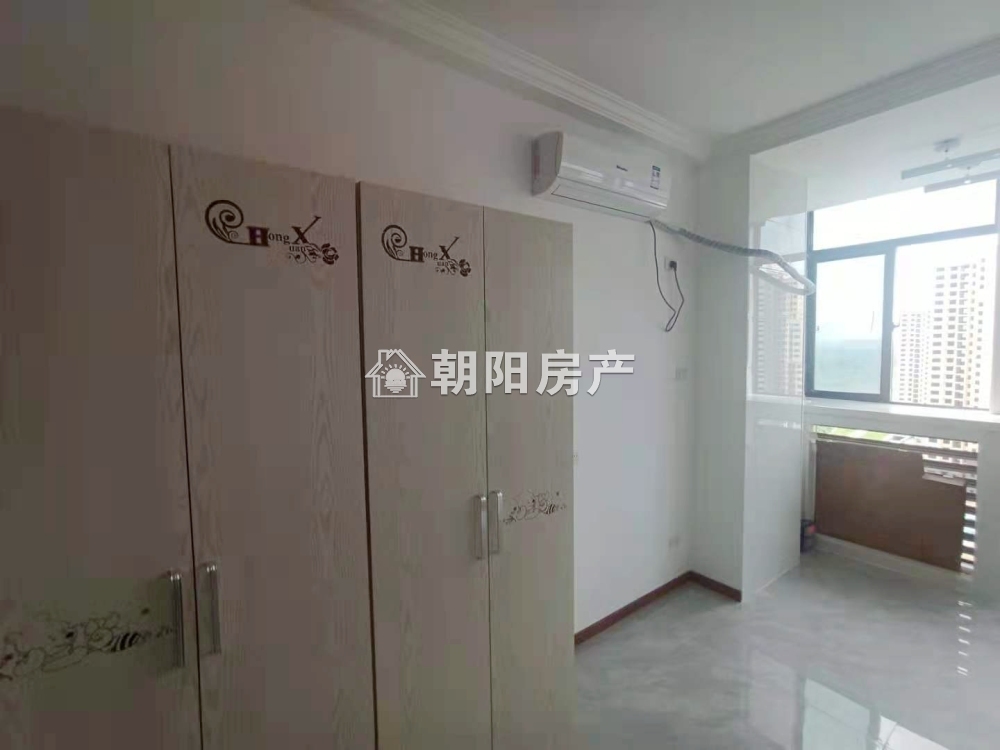 万茂华府 52平 精装一室 朝南采光好 交通便利 学区房