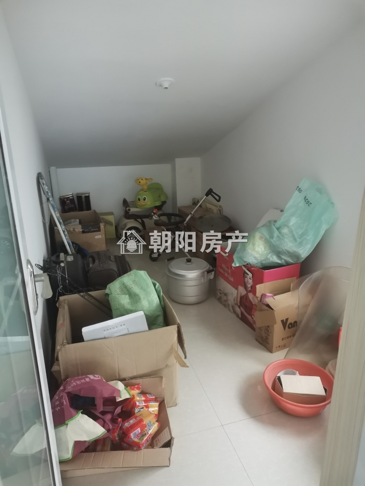 淮望三期 138平 精装三室朝南 满两年 交通便利
