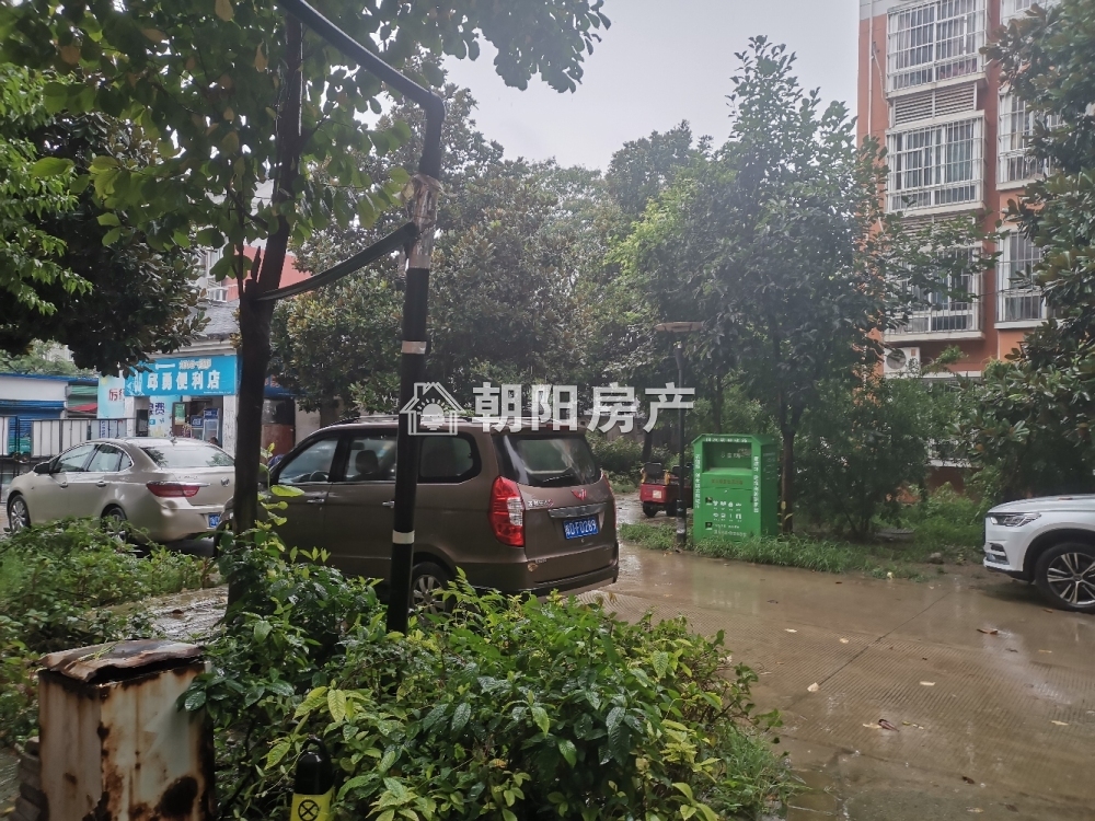 淮望三期 138平 精装三室朝南 满两年 交通便利