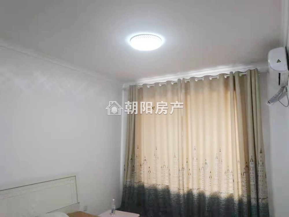漫悦湾107平方精装3室2厅拎包入住