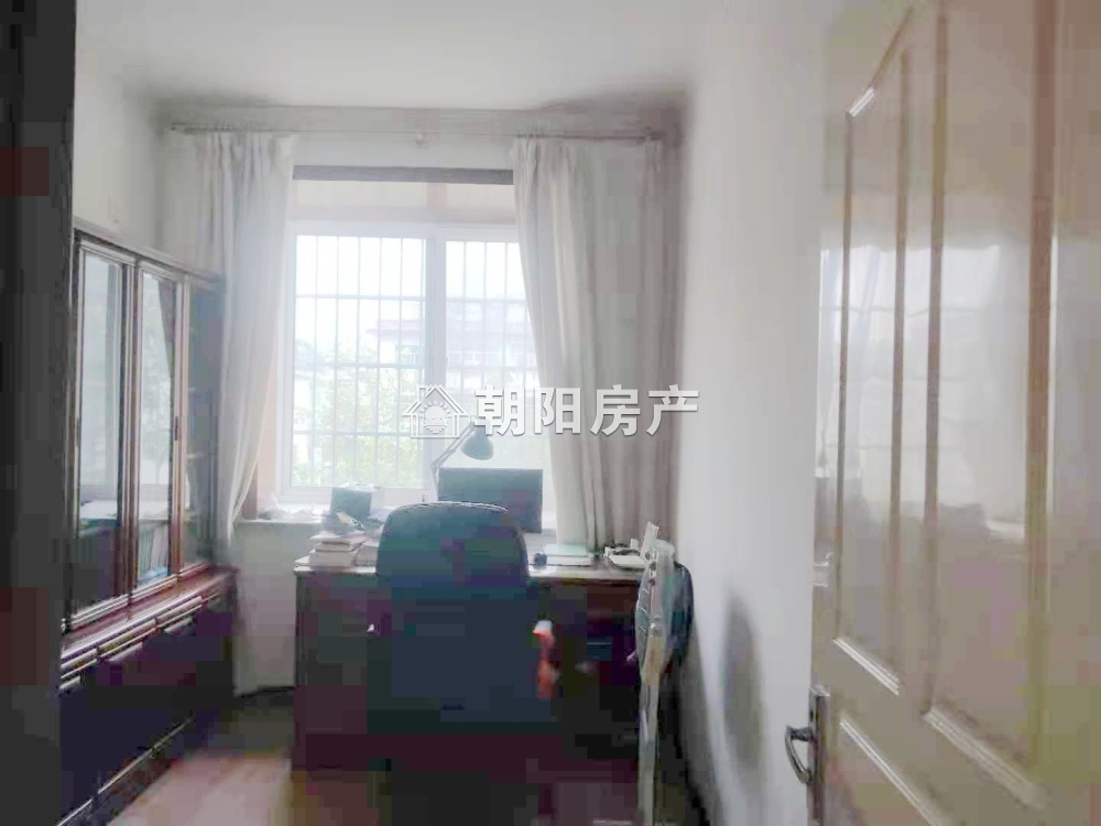 柏园南村教师楼 125平 南向精装三室 满两年 交通便利