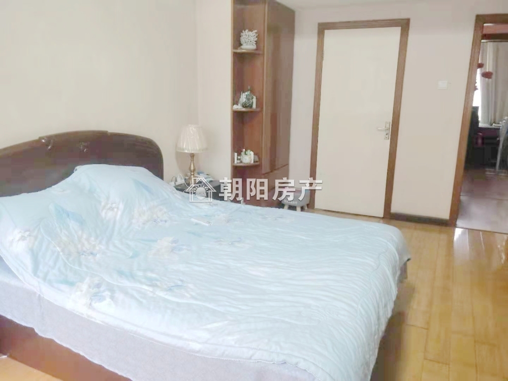 柏园南村教师楼 125平 南向精装三室 满两年 交通便利