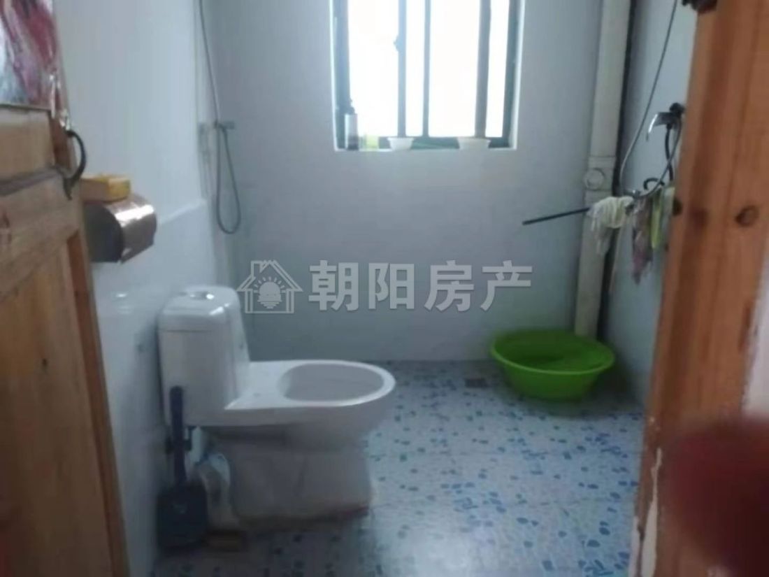 现代汉城 106平 精装南朝三室 满两年 交通便利 学区房