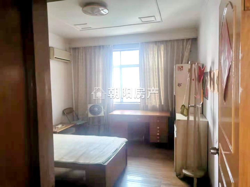 天桥小区 91平 南向三室一厅 中楼层 使用权