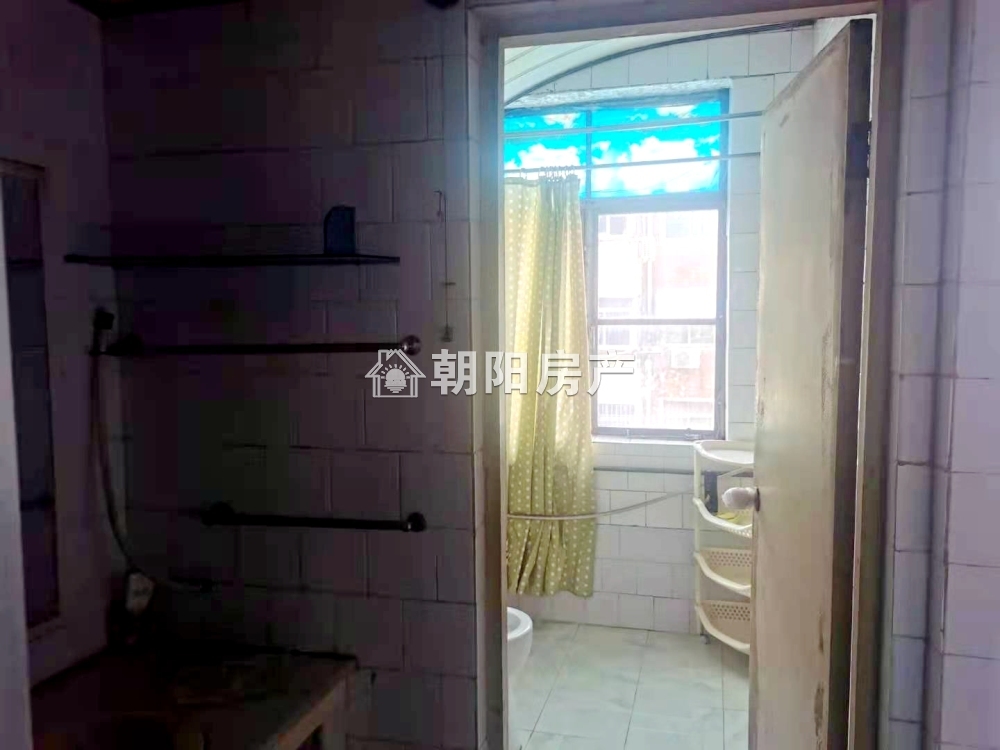 天桥小区 91平 南向三室一厅 中楼层 使用权