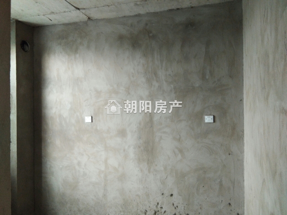 放响村 95平 南向三室毛坯 采光好 环境佳 随时看房