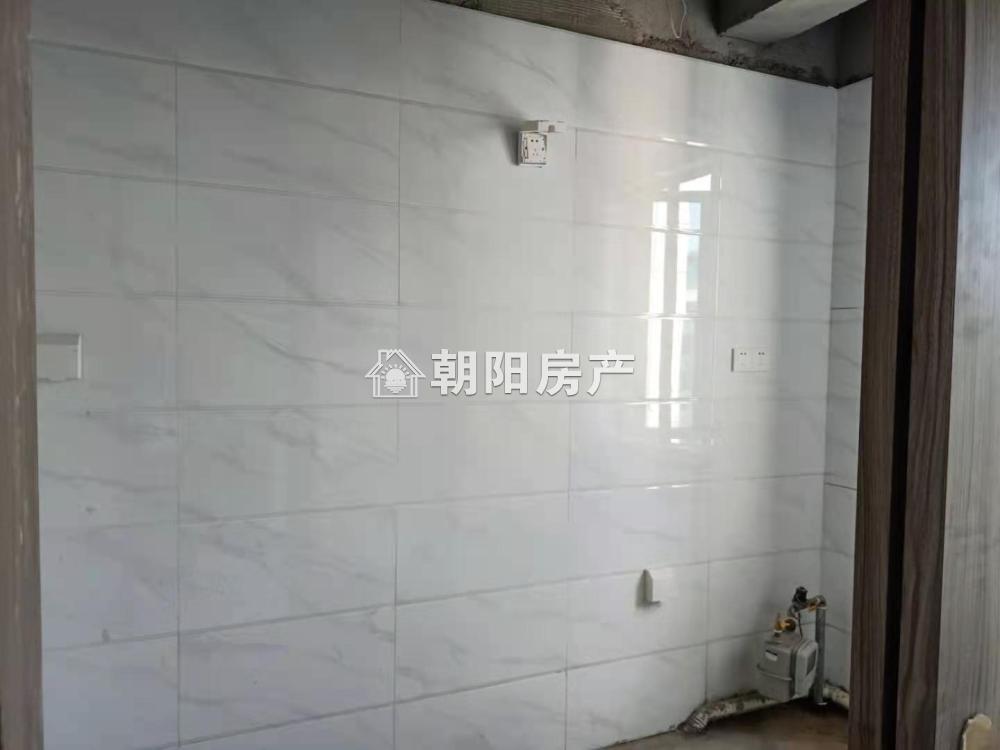 山南碧桂园 157平 南向四室两厅 精装学区房 配套齐全