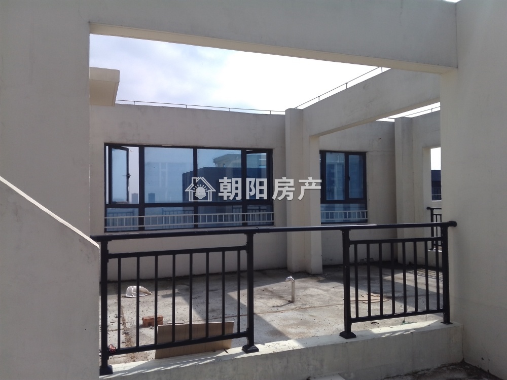 山南碧桂园 157平 南向四室两厅 精装学区房 配套齐全