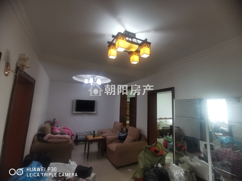 银工家属楼 89平 南向两室 满两年 交通便利