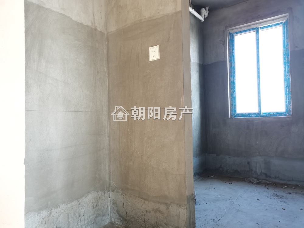 东城国际 115平 南向三室 高楼层采光好 交通便利