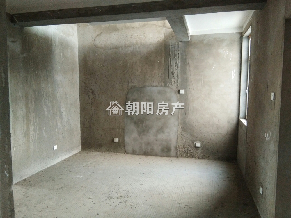放响村 101平 南向三室毛坯 990元/平 交通便利学区房