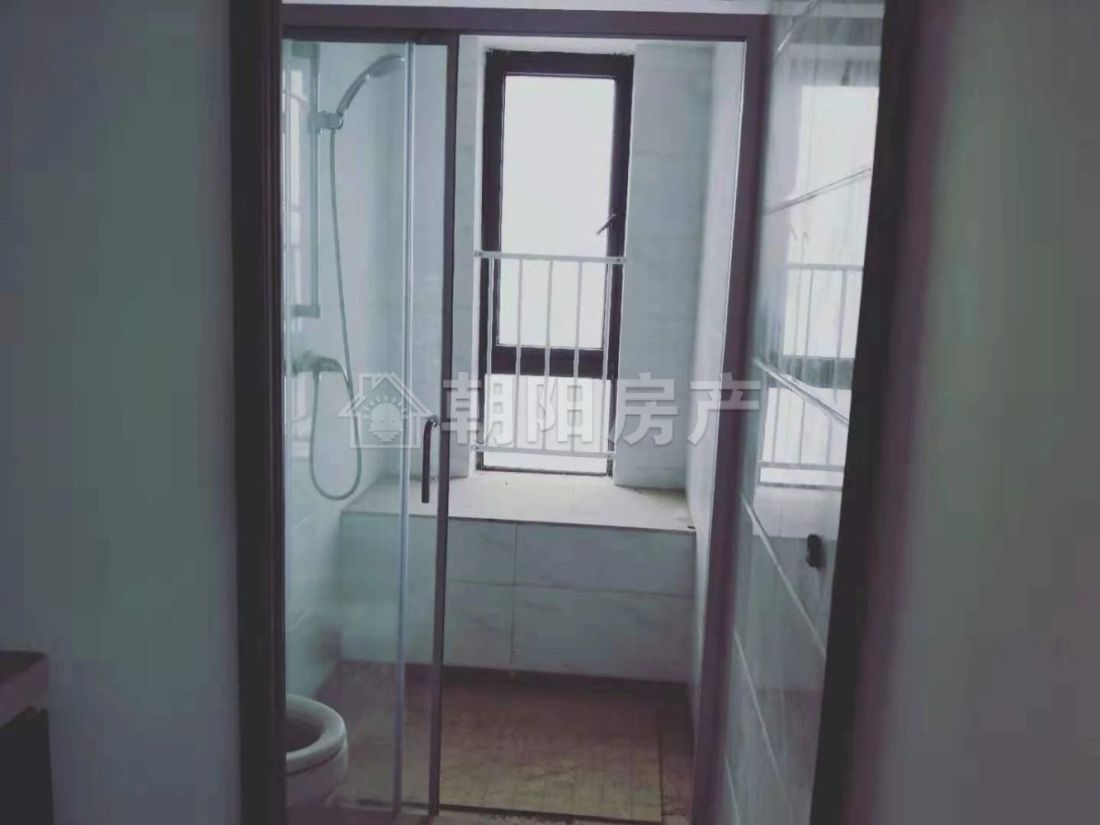 凤台碧桂园西区 142平 精装三室朝南 满五唯一 学区房