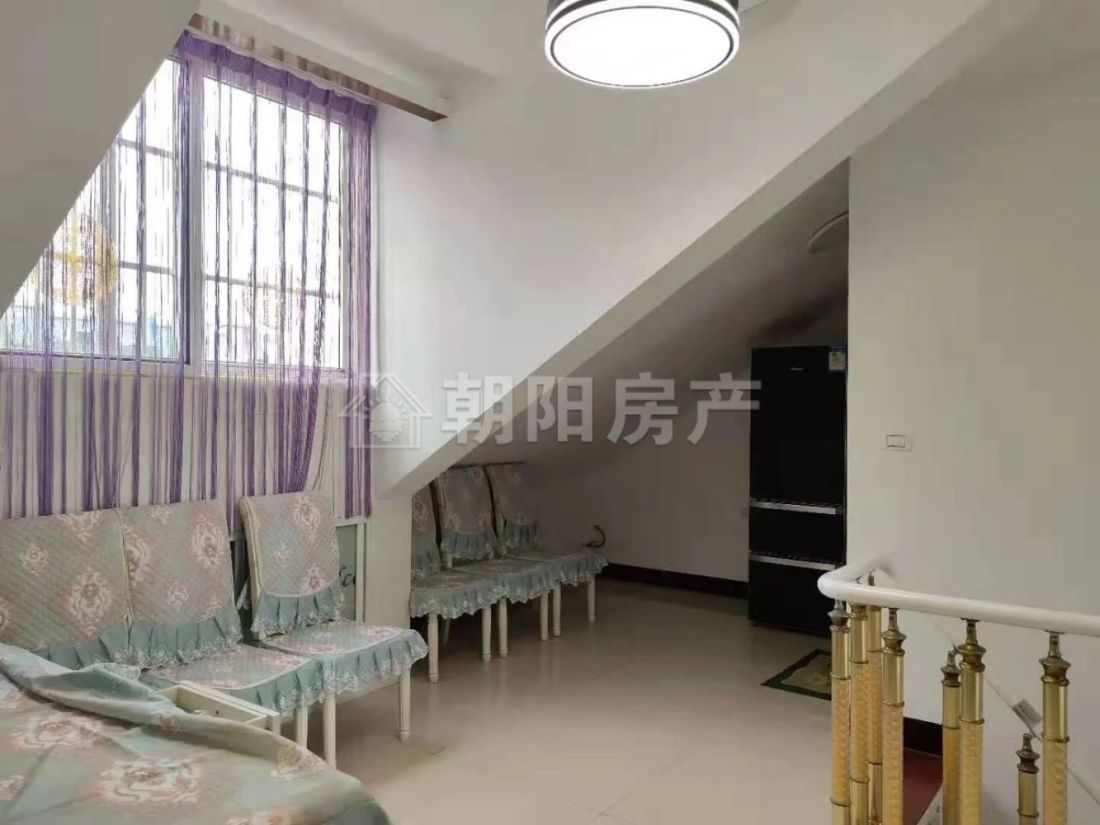 劳动新村 77平 朝南精装两室 满五唯一 交通便利