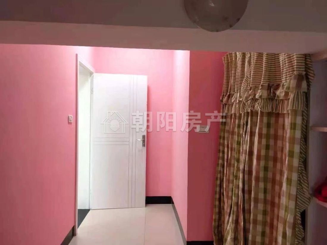 劳动新村 77平 朝南精装两室 满五唯一 交通便利
