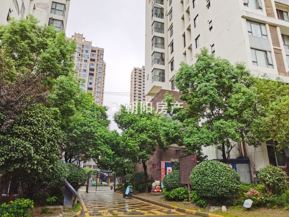 民生前城一室一厅精装小公寓低价急租