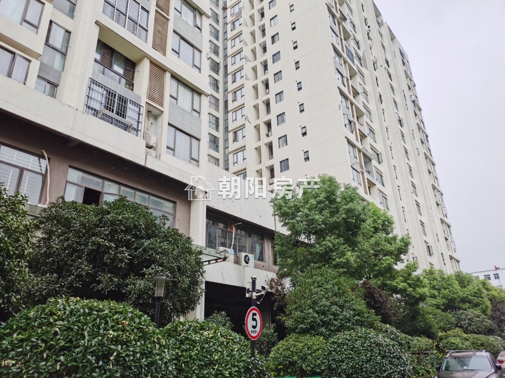 民生前城一室一厅精装小公寓低价急租