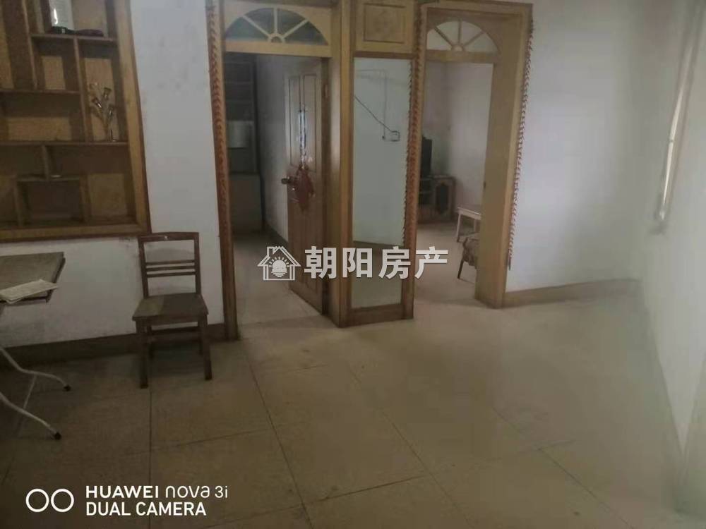 江陈小区 62平 南北通透两室一厅 高楼层采光好