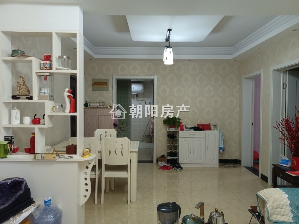 圣地新都会 86平 南向精装两室 满两年 学区交通便利